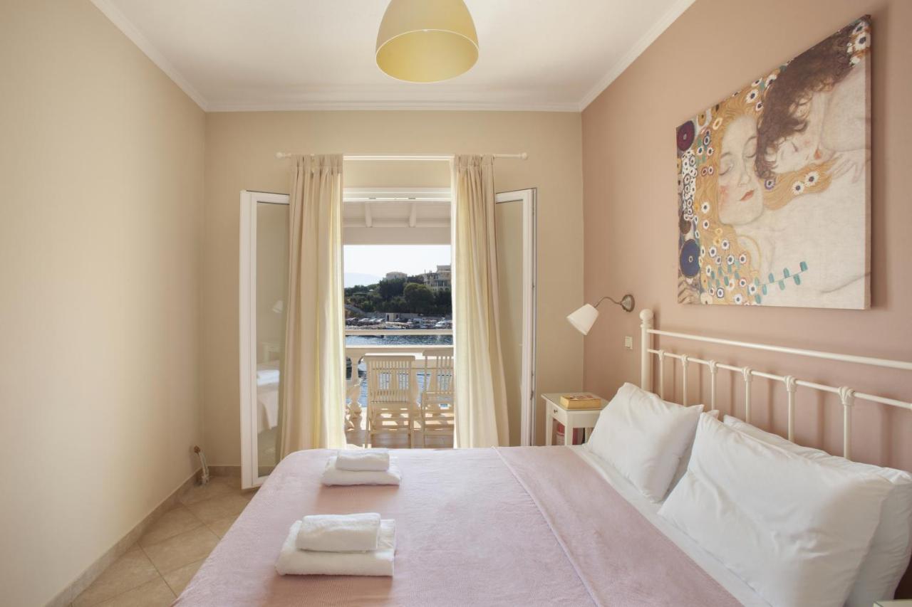 Kassiopi Seafront Elegant Apartments Exterior foto
